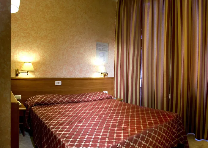 Hotel sulla spiaggia: Hotel Delle Muse